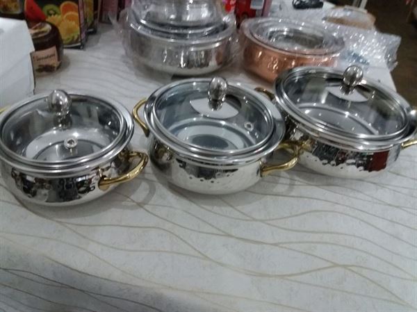3 קעריות הגשה עם ידיות ומכסה